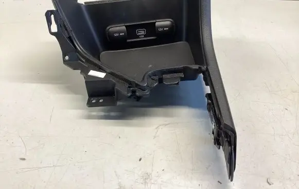 KIA Sportage Other center console (tunnel) element 84690F1501 96120D9600