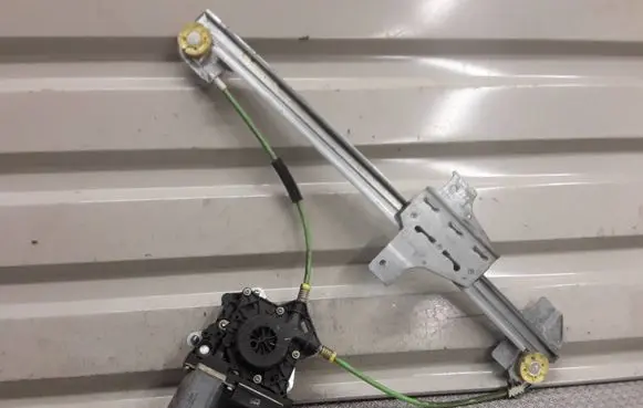 Peugeot 807 Sliding door window regulator with motor 32262604