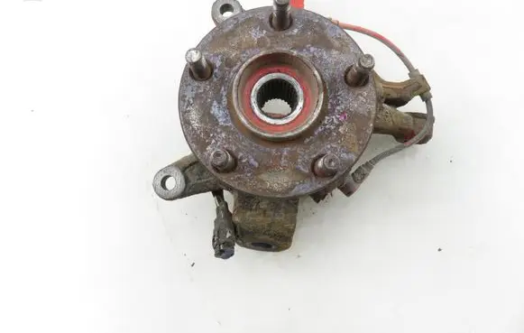 Toyota RAV 4 (XA20) Front wheel hub spindle knuckle 