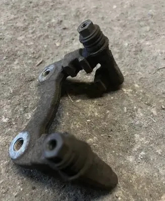 Fiat Ulysse Brake caliper pad carrier rear 