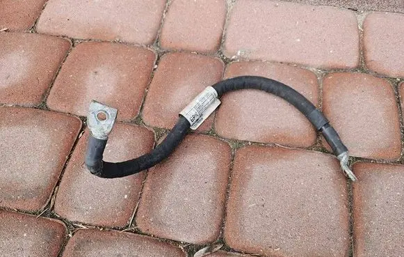 Opel Zafira C Negative earth cable (battery) 13378958