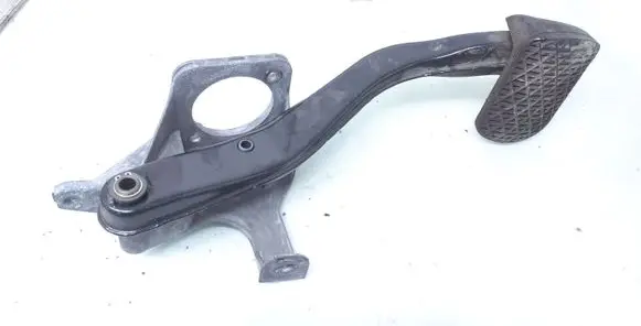 Mercedes-Benz E W211 Brake pedal A2112900119