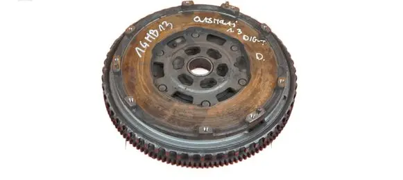 Nissan Qashqai Dual mass flywheel 123104345R HRA2 HRA2DDT