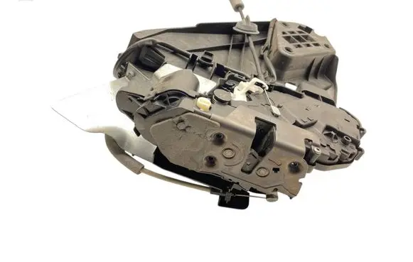 Volvo XC60 Rear door lock 986924 30753337