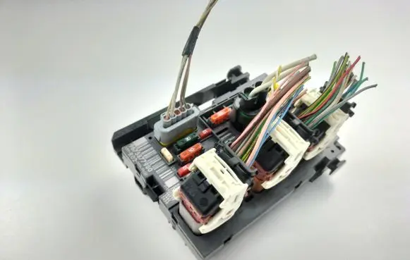 Fuse box set