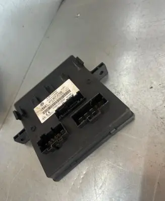 Audi A6 S6 C6 4F Comfort/convenience module 4F0907279B F005V00620