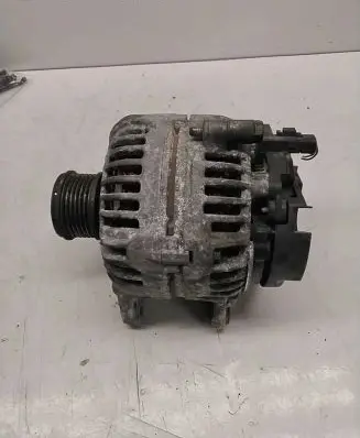 Nissan Juke I F15 Generator/alternator 8200728292d 0124525140