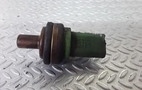 Coolant temperature sensor