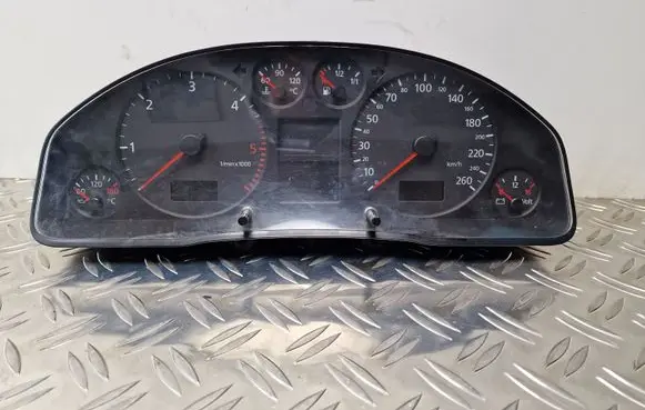 Audi A6 S6 C5 4B Speedometer (instrument cluster) 4B0920900CX
