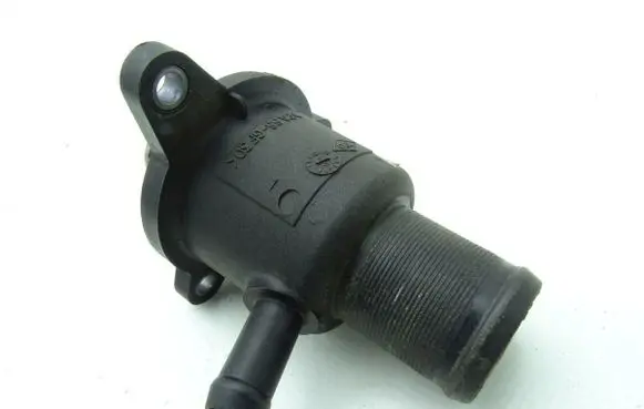 Renault Clio II Thermostat housing 8200561420 GBIMPORT