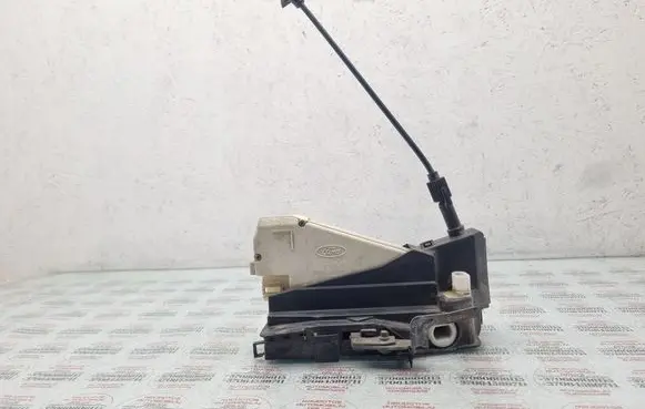 Volkswagen Sharan Front door lock 7M3837011 220A20