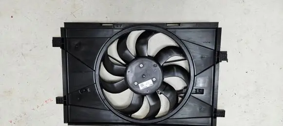 Fiat 500E Electric radiator cooling fan 52200310