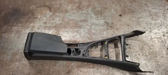 BMW 1 E81 E87 Center console 7122228 9110405 750640