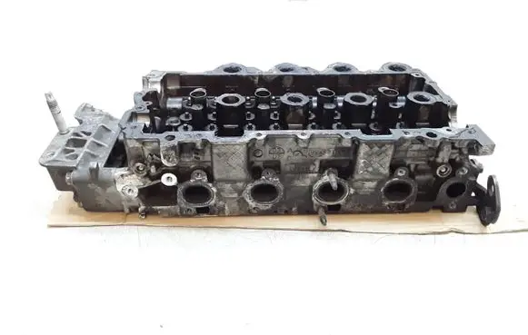 Volvo V50 Engine head 9655911480