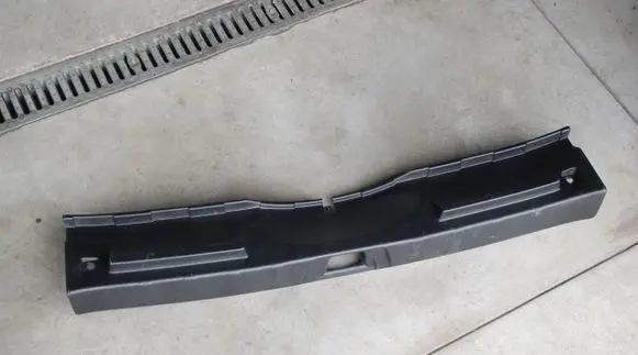 Nissan Qashqai Trunk/boot sill cover protection 844924EA0A