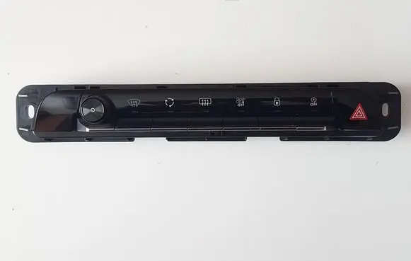 Citroen C5 Aircross Air conditioner control unit module 9828018177 28597495