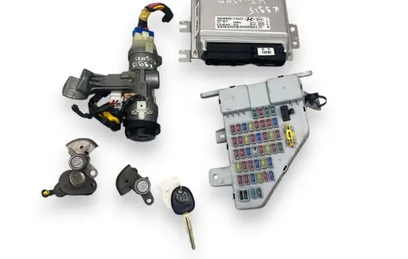 Engine ECU kit and lock set