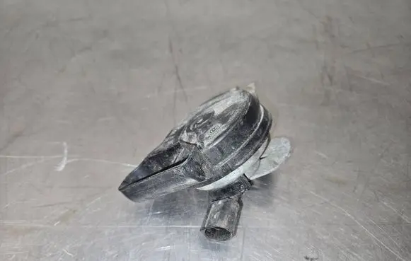 Mercedes-Benz C W205 Horn signal A2055420620