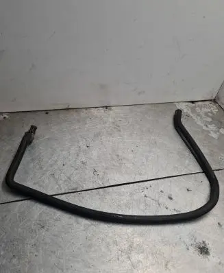 Mercedes-Benz Vito Viano W639 Engine coolant pipe/hose A6395015982