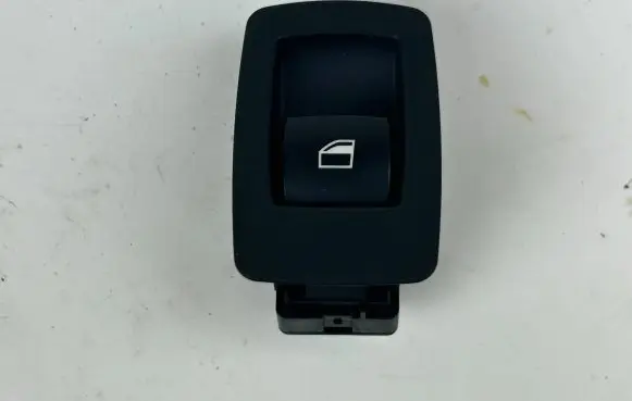 BMW X5 E70 Electric window control switch 6945874 15939900 0452B