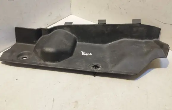 Toyota Yaris Other sill/pillar trim element