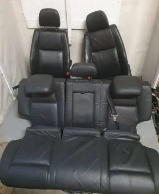 Seat set