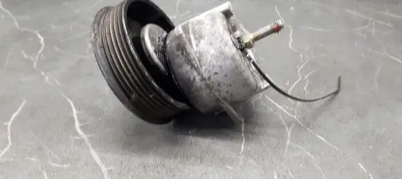 Ford Fiesta Timing belt tensioner 4696663