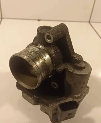 Renault Megane II Throttle valve 8200736114 5WY9150B 7701062300