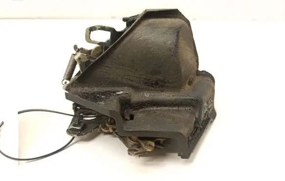 Mercedes-Benz S W126 Rear door lock 1237330208