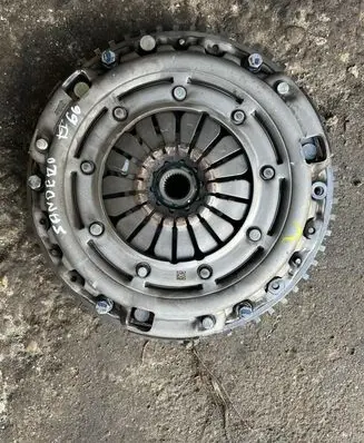 Dacia Sandero III Clutch set kit 123003617R 302102441R