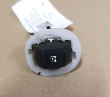 Renault Megane II Electric window control switch
