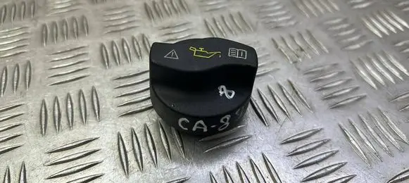 Mercedes-Benz E W212 Oil filler cap 