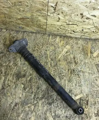 Skoda Octavia Mk2 (1Z) Rear shock absorber/damper