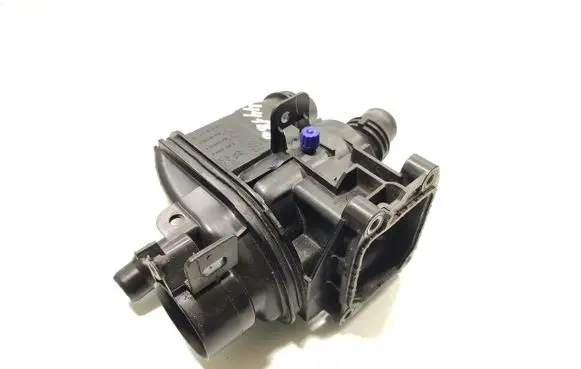 Thermostat/thermostat housing