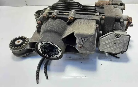 Volkswagen Tiguan Rear differential 5WP3352202