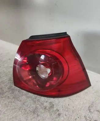 Volkswagen Golf V Rear/tail lights