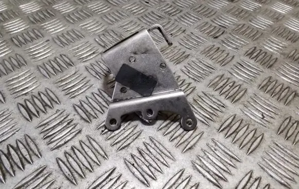 BMW 5 E60 E61 Other engine bay part 7558741