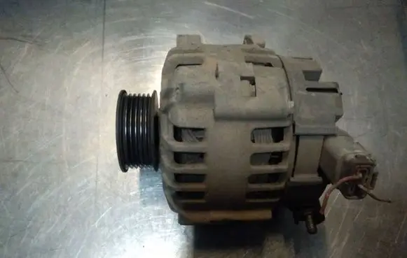 Hyundai Santa Fe Generator/alternator SG9B025 2542284F 3730037250