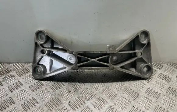 BMW 3 GT F34 Gearbox mounting bracket 6796609