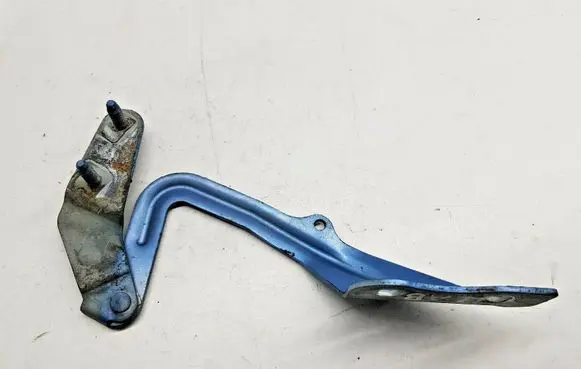 Ford Focus Engine bonnet/hood hinges 4M5116800AA