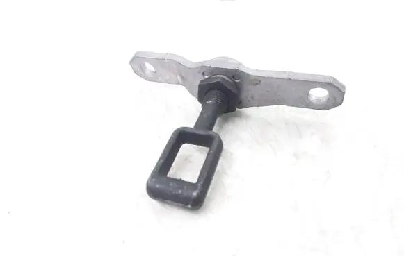 Volkswagen Touareg I Rear glass lock/latch 7L6845137C