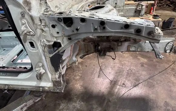 Mercedes-Benz A W176 Front quarter panel 