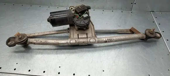 Opel Astra G Front wiper linkage 