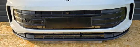 Front bumper