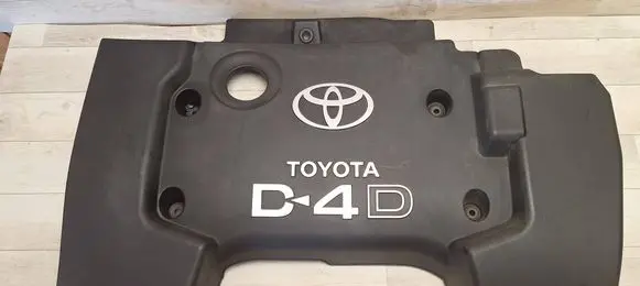 Toyota Corolla Verso E121 Engine cover (trim) 