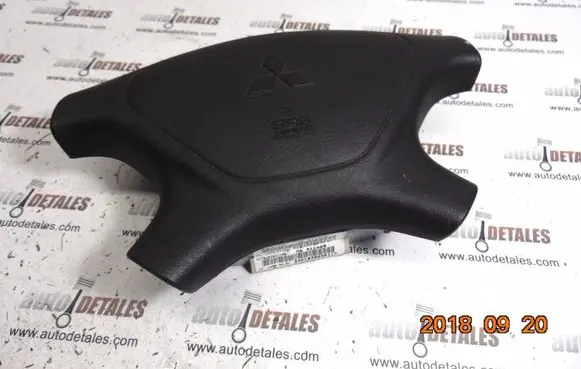 Mitsubishi Carisma Steering wheel airbag MR449293