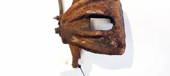 Toyota Avensis T250 Front brake caliper 
