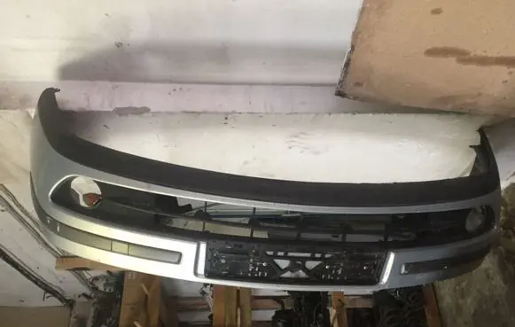 Renault Laguna II Front bumper