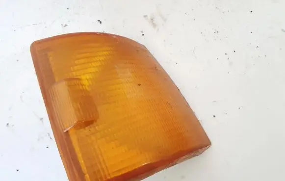 Volkswagen Transporter - Caravelle T4 Front indicator light