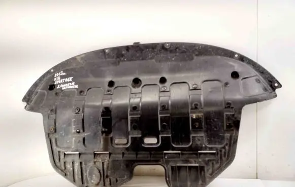 KIA Sportage Engine splash shield/under tray 291113U500